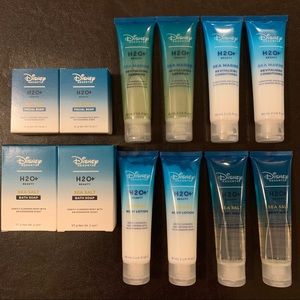2021 Disney 12 pc H2O+ shampoo soap, travel mini's bundle NEW!